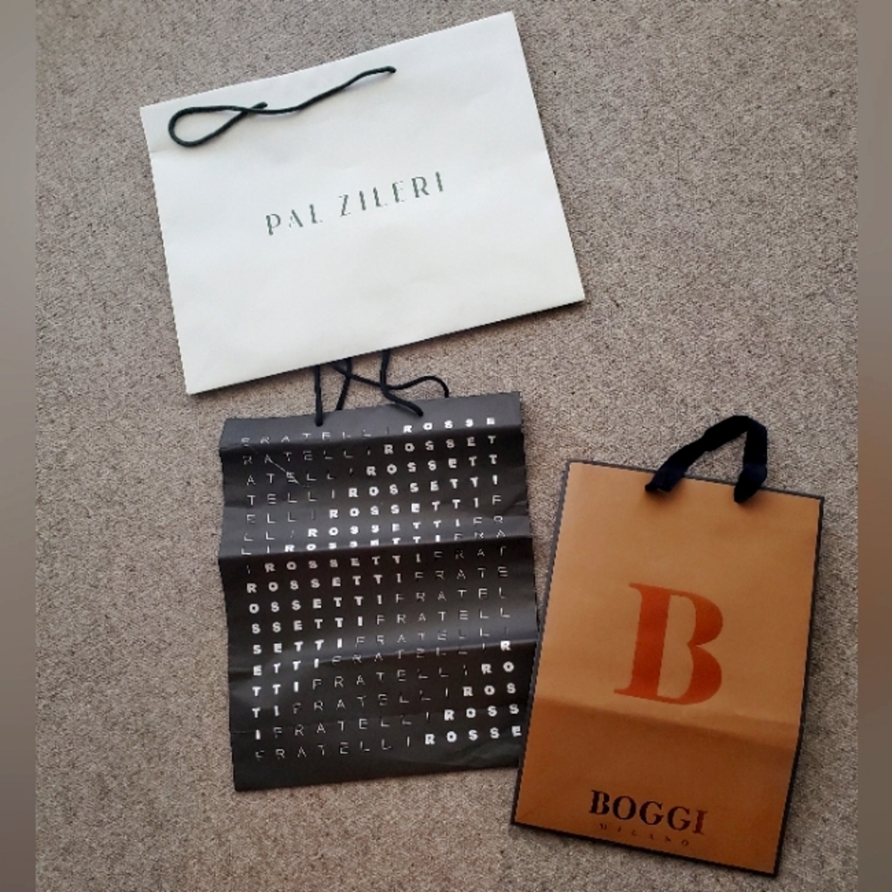 Man influencer bundle paper shopping totes Boggi Fratelli Rossetti  Paul Zileri